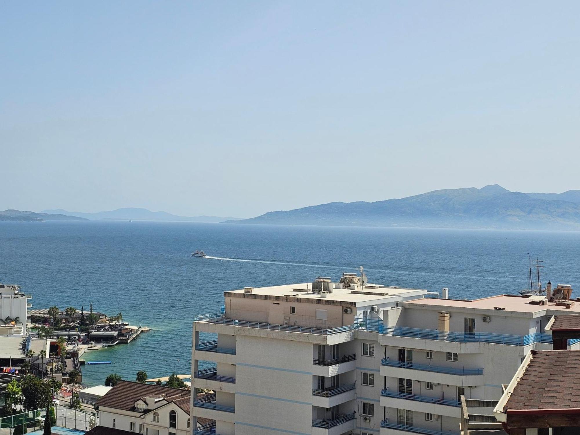 Panoramic Sea View Apartment Sarandë Exteriér fotografie